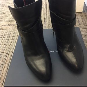 Tommy Hilfiger ankle boots